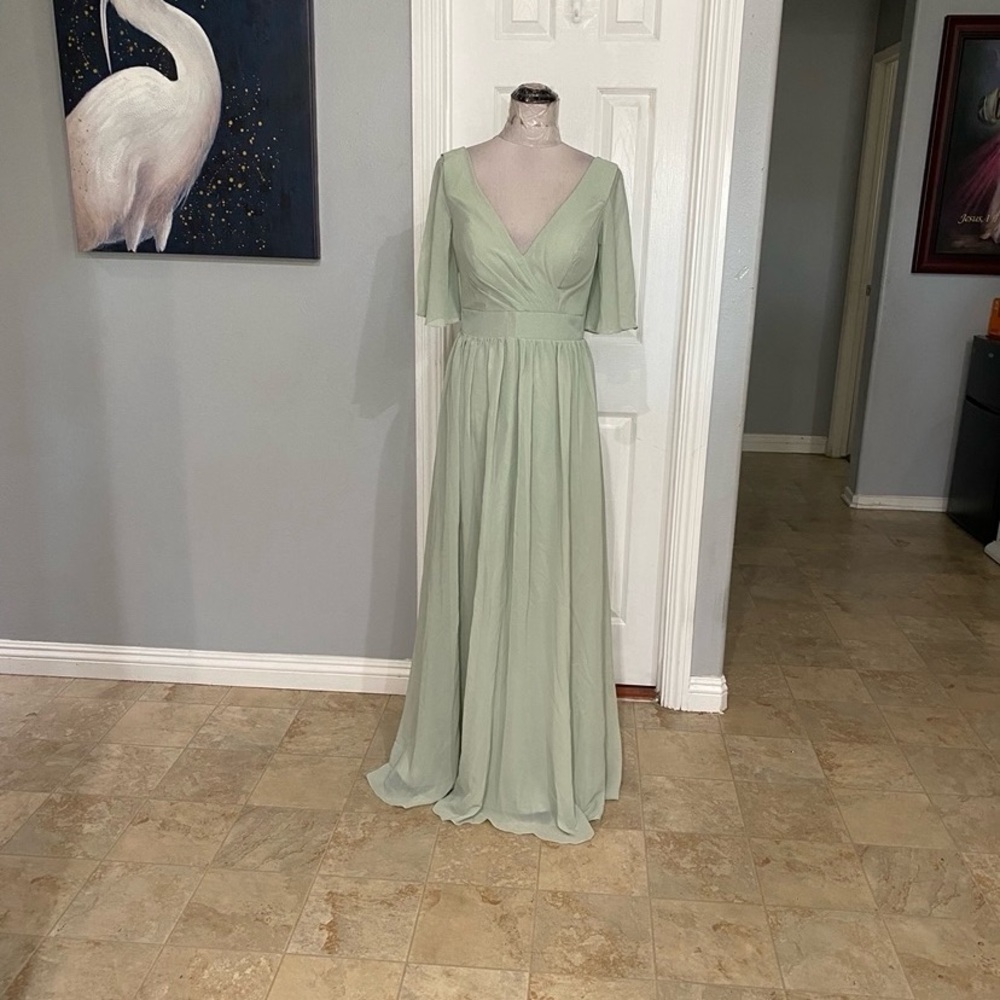 New Women Medium 28 inches Waist Sage Green Chiffon Bridesmaid Dress